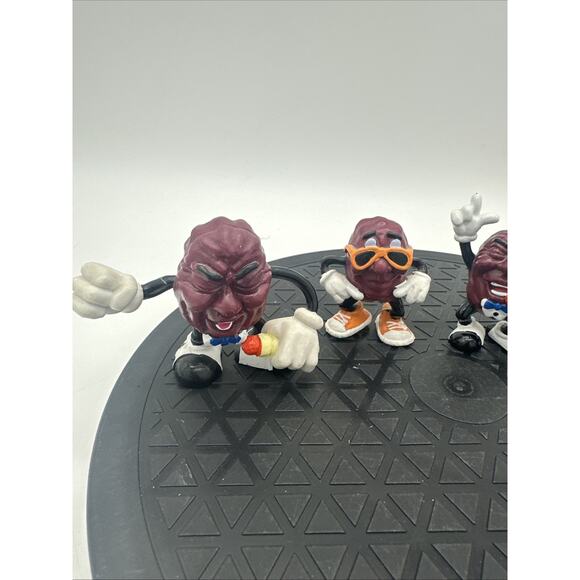 Set Of 4 1987 Vintage California Raisins Figurines - Picture 2 of 8
